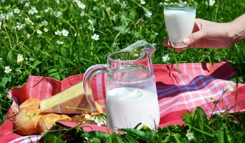 Ціни на молоко почали серйозно знижуватися