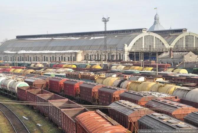 Аналітичний центр ВАР «Розумна країна» працює над створенням конкурентного ринку залізничних перевезень