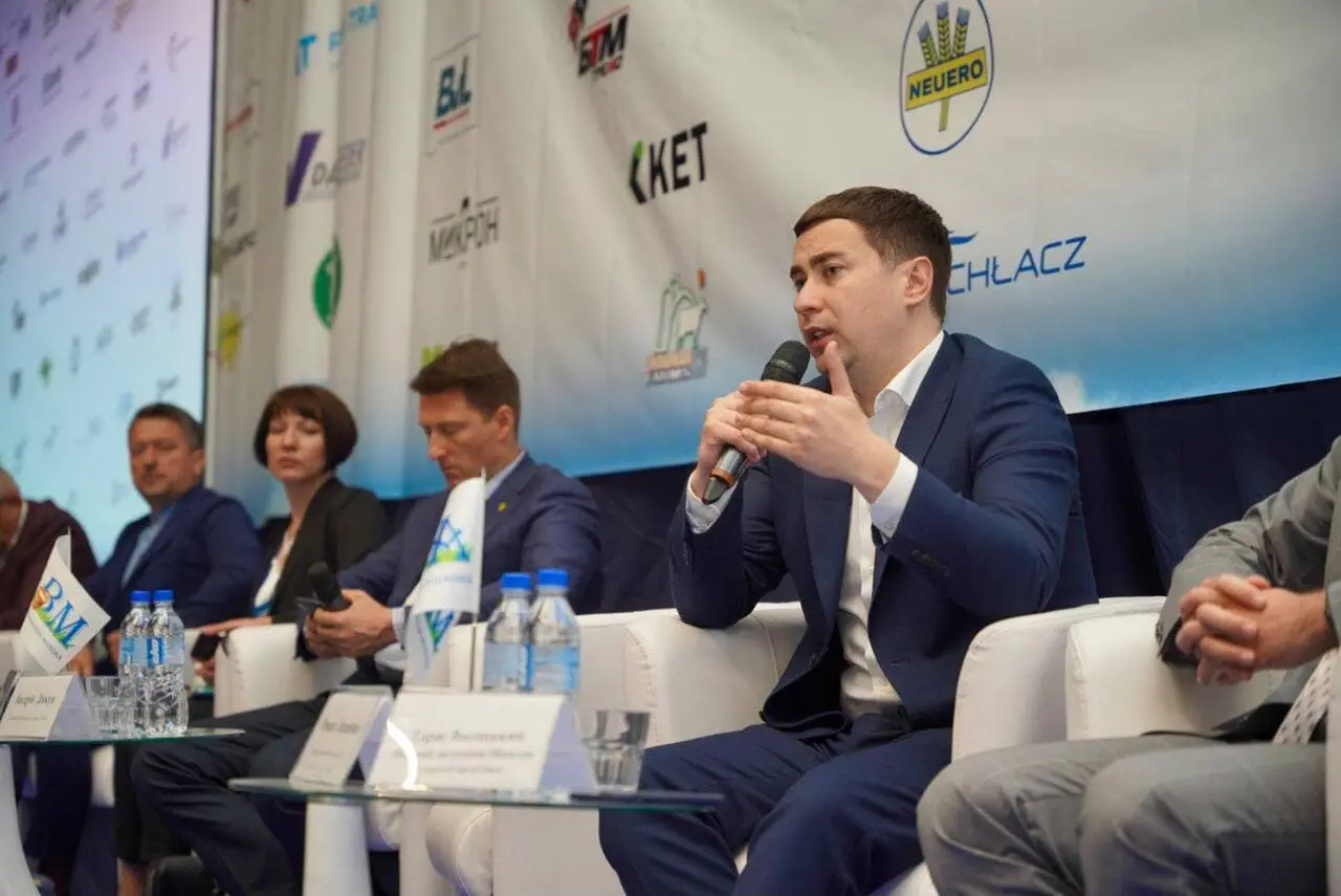 «Під час запровадження ринку землі важливо підтримати галузь тваринництва», - Роман Лещенко