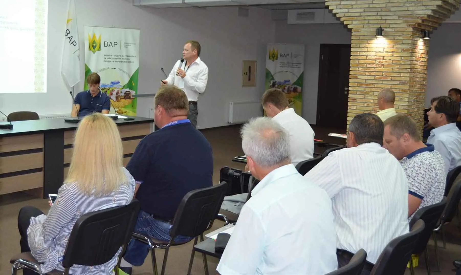 ВАР запрошує на зустріч керівників аграрних підприємств