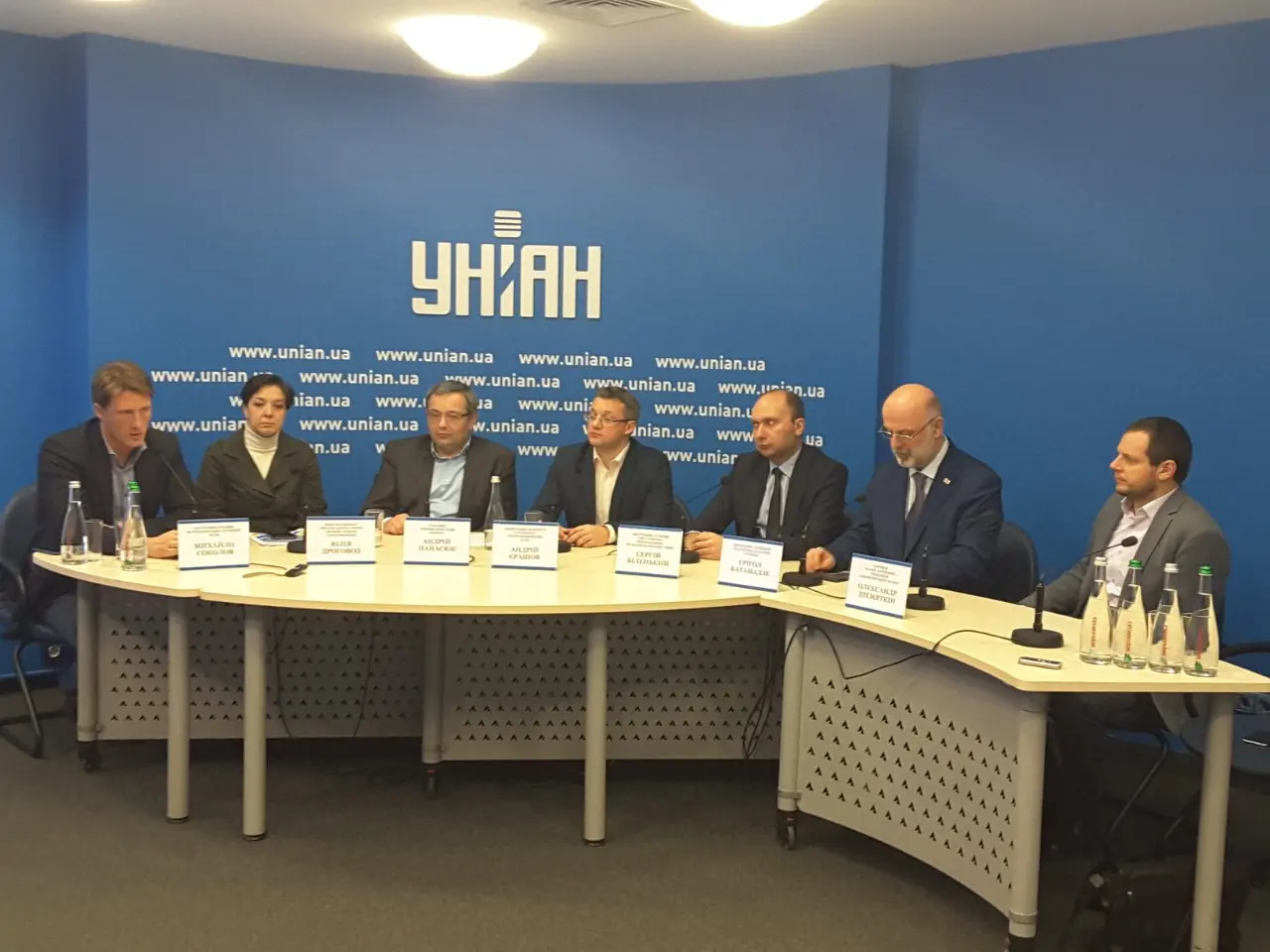 Бізнес закликає Раду прийняти законопроект про податок на виведений капітал до ухвалення Держбюджету-2019