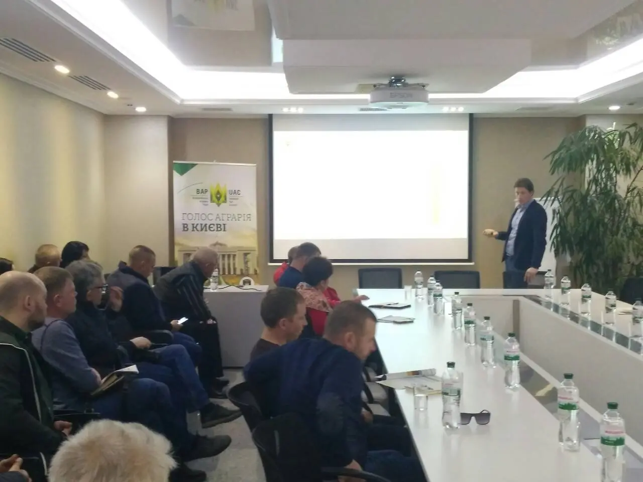 Кропивницький проти рейдерства